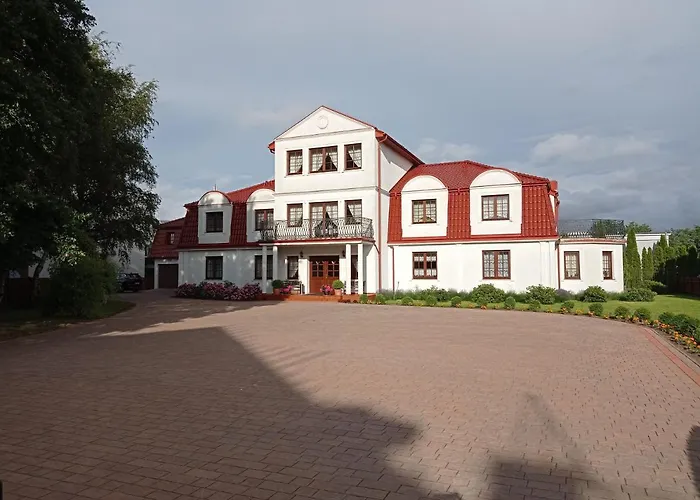 Dworek Morski 3* كولوبرزيغ